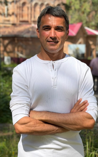 Рустам Богатырь